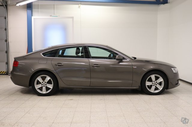 Audi A5 8