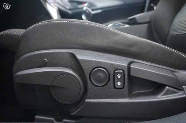 Opel Insignia 18