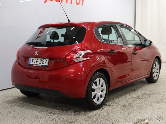 Peugeot 208 4