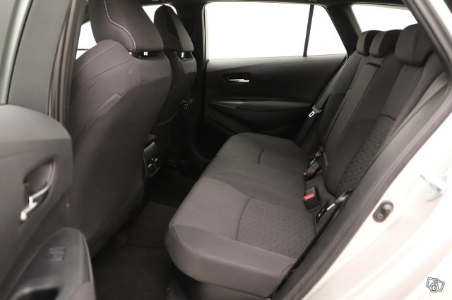 Toyota Corolla 8