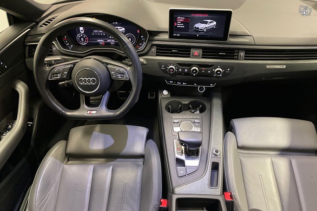 AUDI A5 7