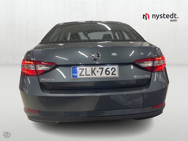 SKODA Superb 4