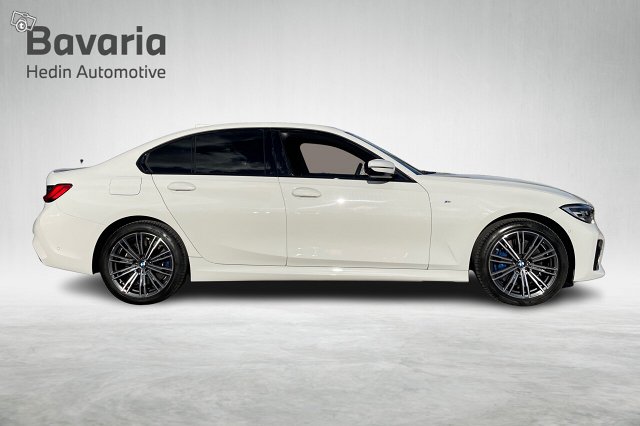BMW 330 6