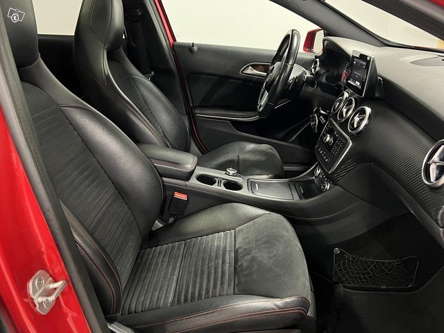 Mercedes-Benz A 11