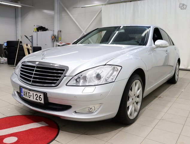 Mercedes-Benz S 7