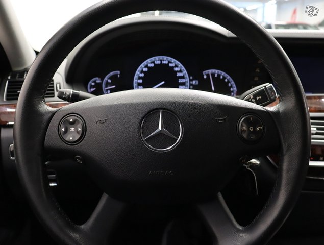 Mercedes-Benz S 15