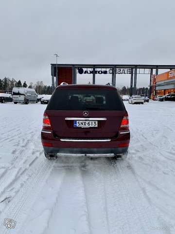 Mercedes-Benz GL 8