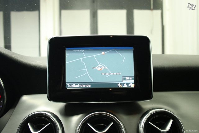 Mercedes-Benz CLA 17