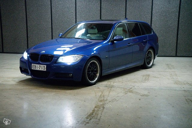 BMW 320, kuva 1