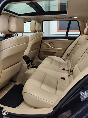 BMW 530 13
