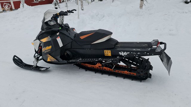 Skidoo Summit 800 -11 3