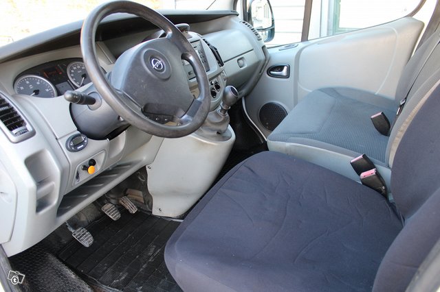 Opel VIVARO VAN 10
