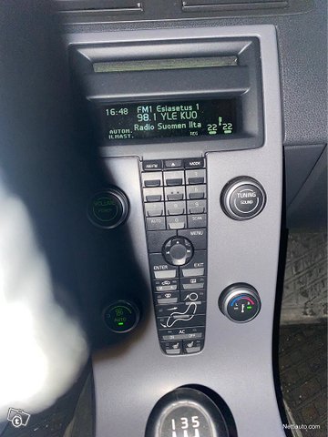 Volvo V50 11