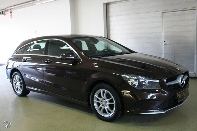 Mercedes-Benz CLA