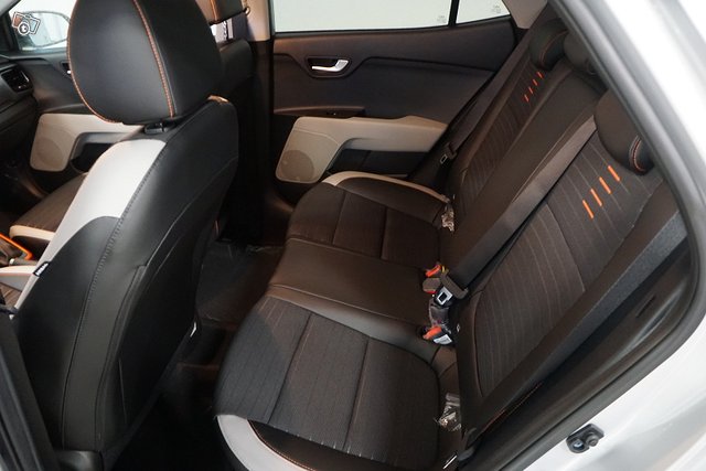 Kia STONIC 11