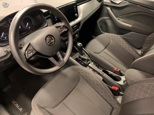 SKODA Scala 5