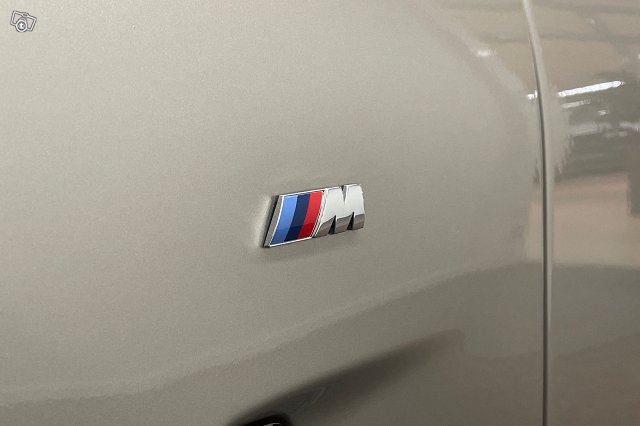 BMW IX3 24