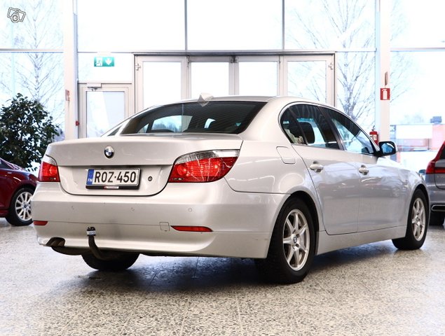 BMW 530 7