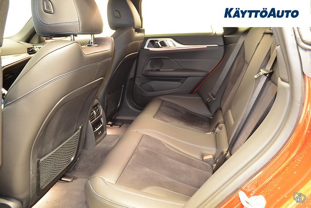 BMW I4 7