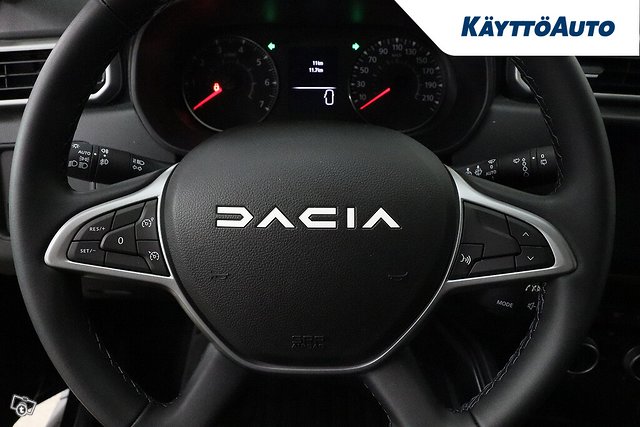 Dacia Duster 11