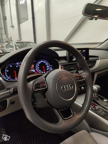 Audi A6 9