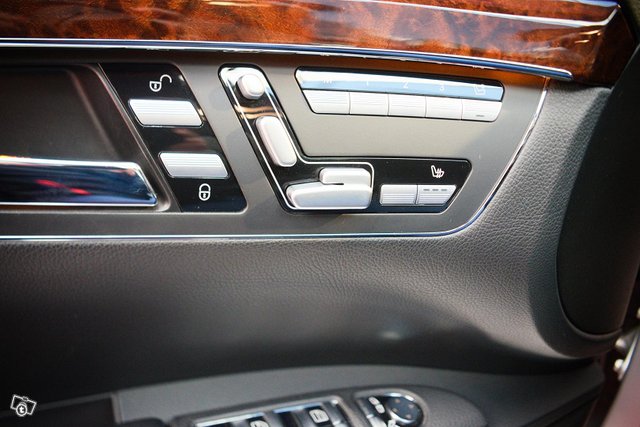 Mercedes-Benz S 17