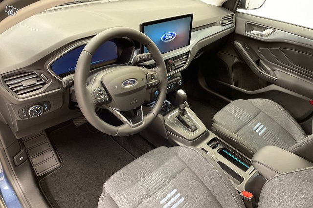 Ford Focus 7