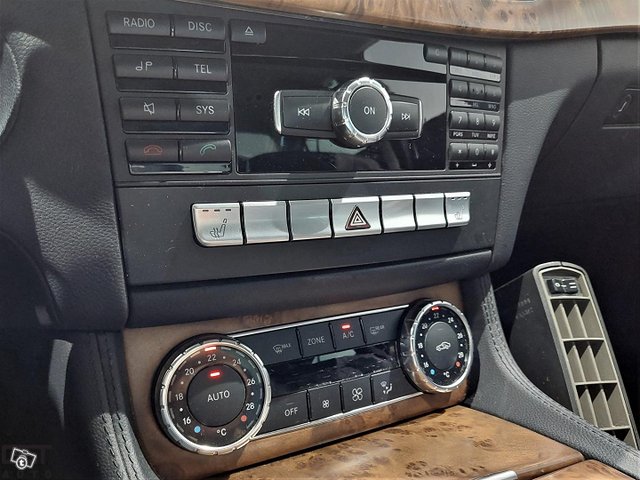 Mercedes-Benz CLS 22