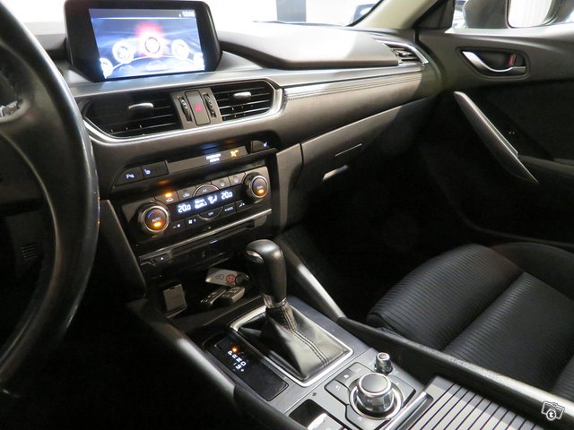 Mazda 6 7
