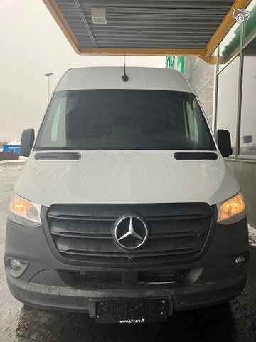 Mercedes-Benz Sprinter 20