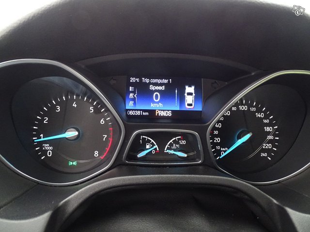 Ford Focus 22