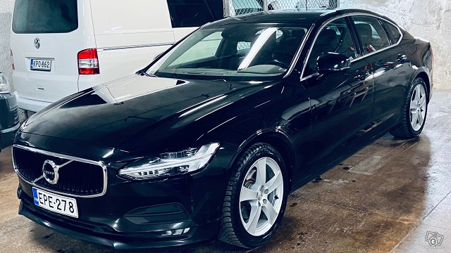 Volvo S90 5