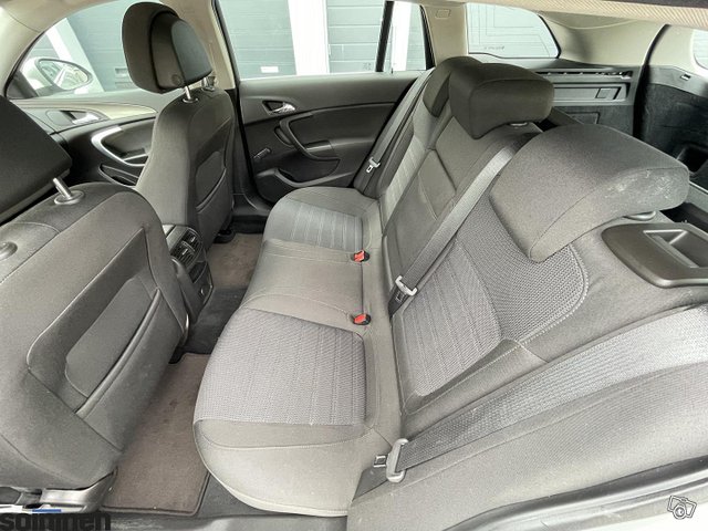 Opel Insignia 6