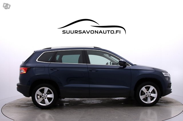 SKODA KAROQ 6