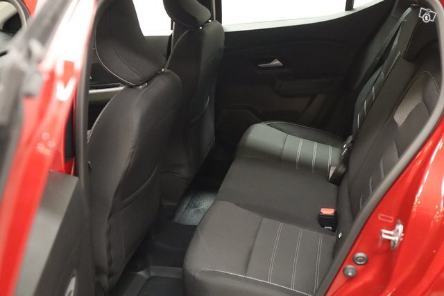 Dacia Sandero 6