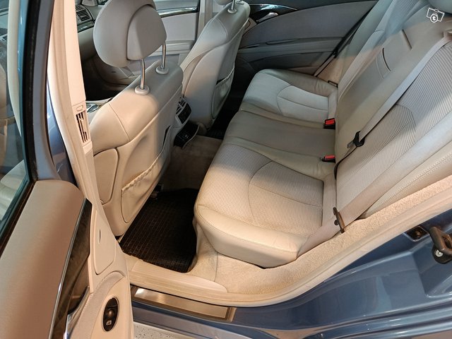 Mercedes-Benz E 11