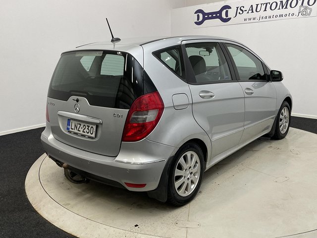 Mercedes-Benz A 3