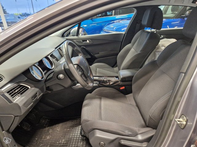 Peugeot 508 7