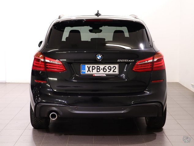 BMW 225 5