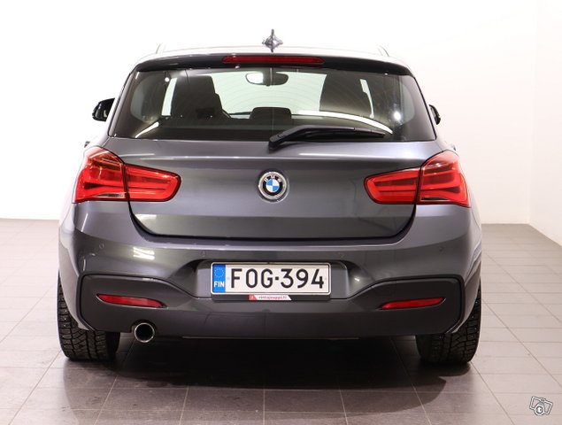 BMW 118 5