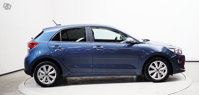 Kia RIO 4