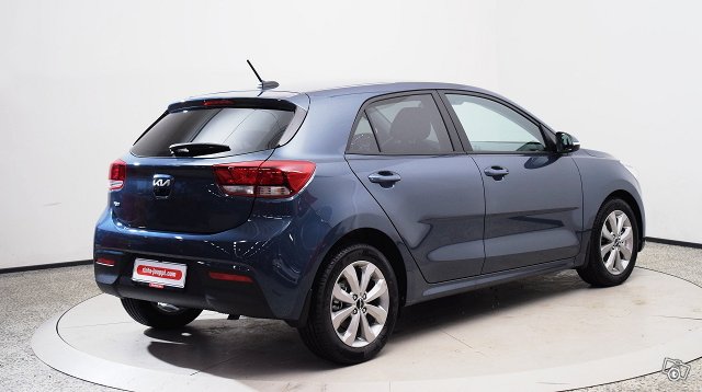 Kia RIO 5