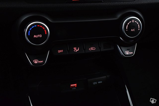 Kia RIO 23