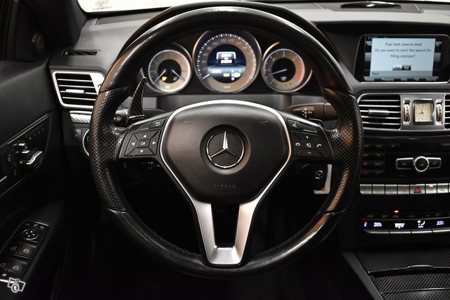 Mercedes-Benz E 16