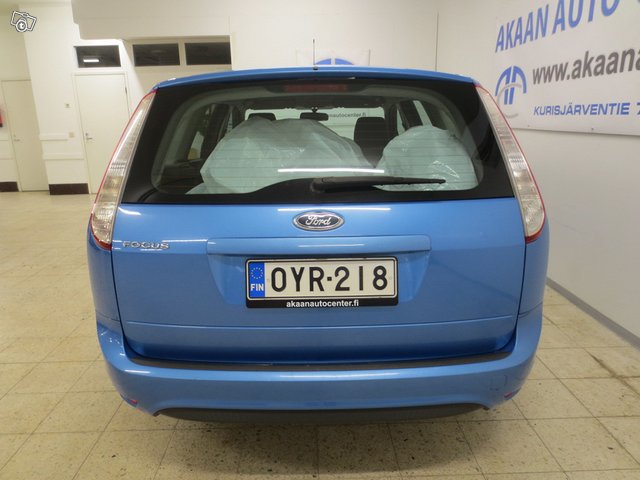 Ford Focus 13