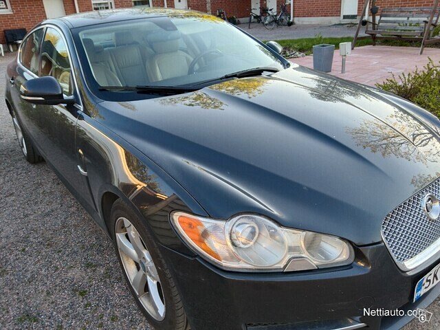 Jaguar XF 1