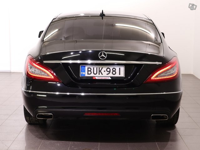 Mercedes-Benz CLS 5