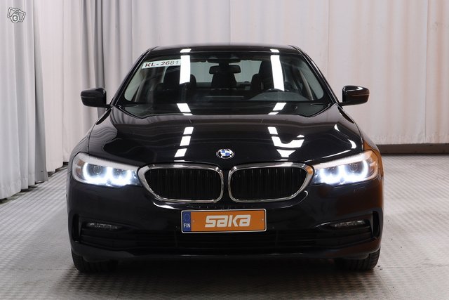 BMW 530 2