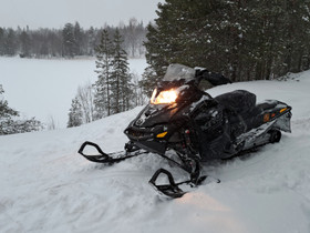 Skidoo renegade 800 E-TEC, Moottorikelkat, Moto, Kajaani, Tori.fi Skidoo renegade 800 E-TEC, Moottorikelkat, Moto, Kajaani, Tori.fi