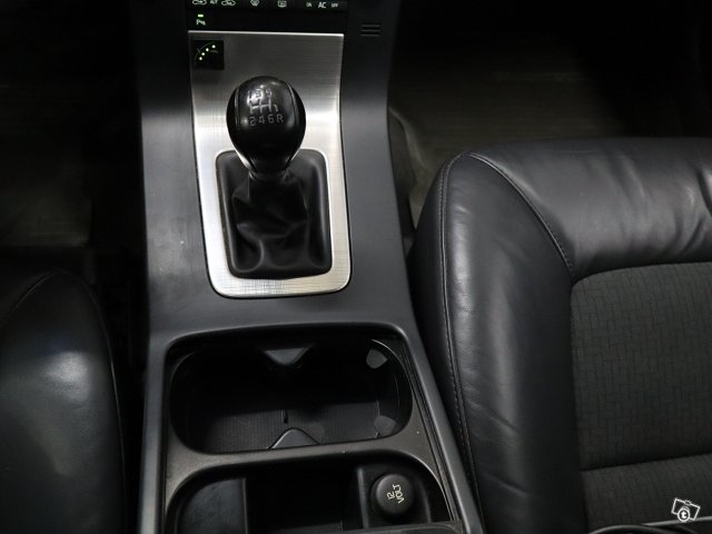 Volvo V70 12